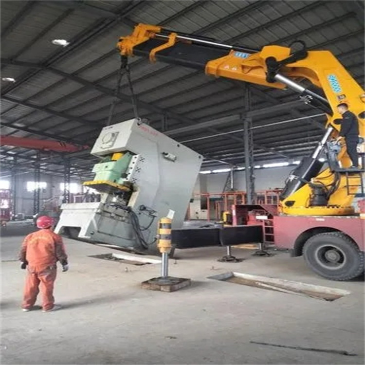 临清80吨折臂吊车出租附近电话